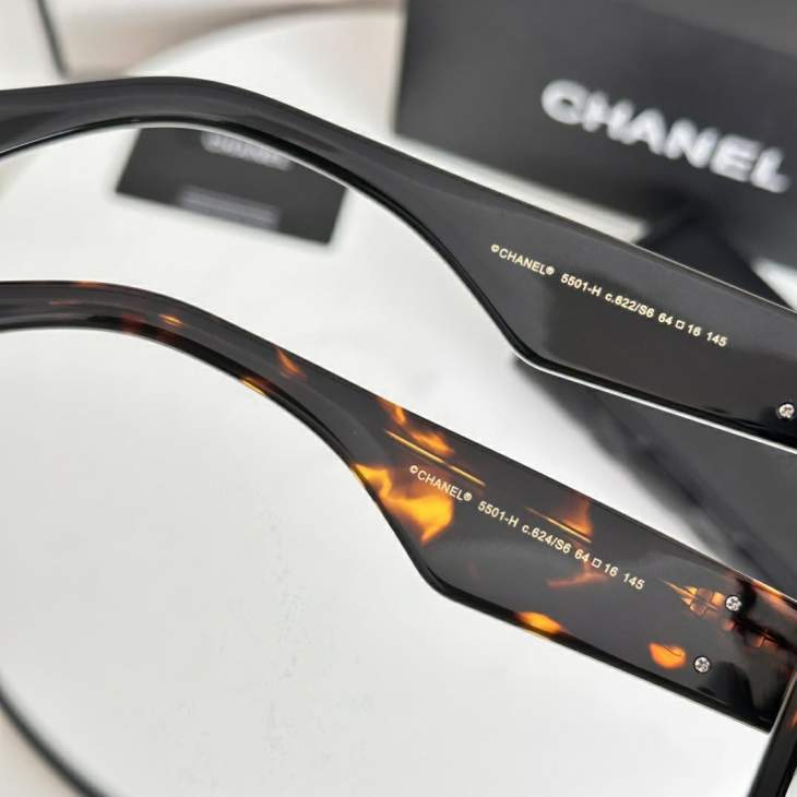 Picture of Chanel Sunglasses _SKUfw76721464fw